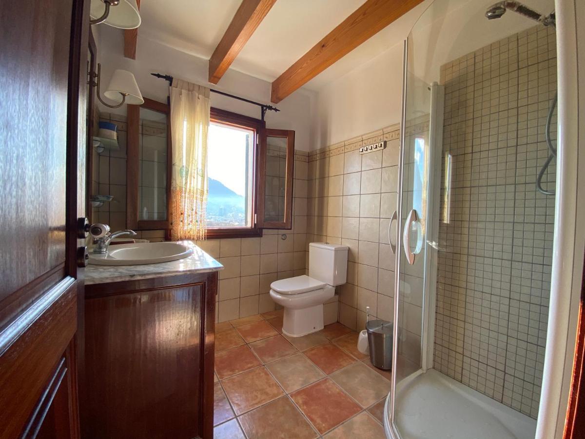 Casa en el centro de Pollensa, a 10 metros de la escalinata del calvario, para 6 personas, con wifi y A.C Exterior foto